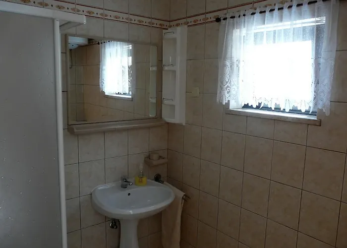 Mirela * ポレッチ