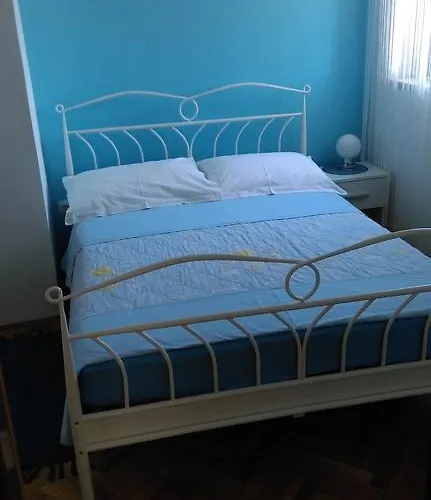 アパート Mirela *