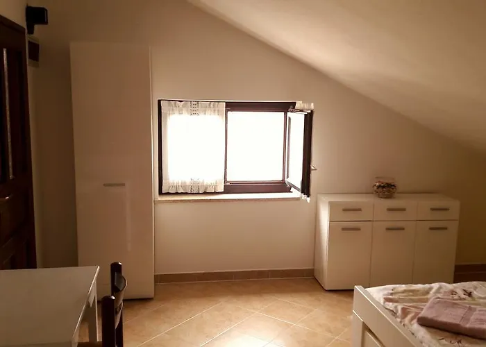 Mirela アパート *