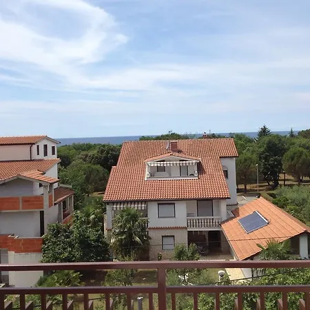 Mirela Apartamento